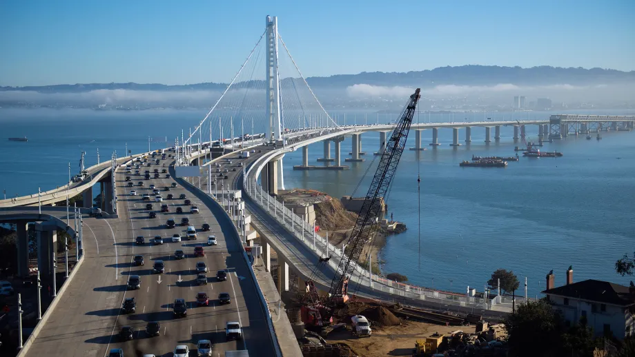 Overview of the East Span bike path.