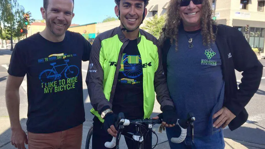 Napa County Board of Supervisors Chair and MTC Commissioner Alfredo Pedroza, center (Photo by Nelson Cortez)