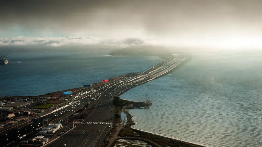 Traffic was unusually light leading to and through the Bay Bridge toll plaza in the last hour before the closure. 