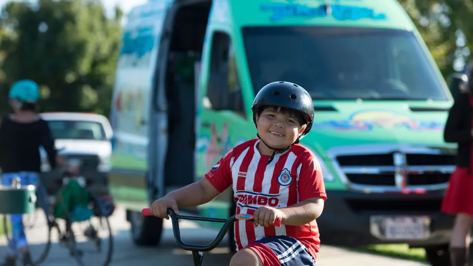 Family Biking Workshop in East Palo Alto