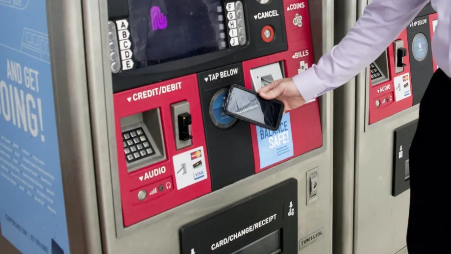 Adding funds to a Clipper® mobile app.