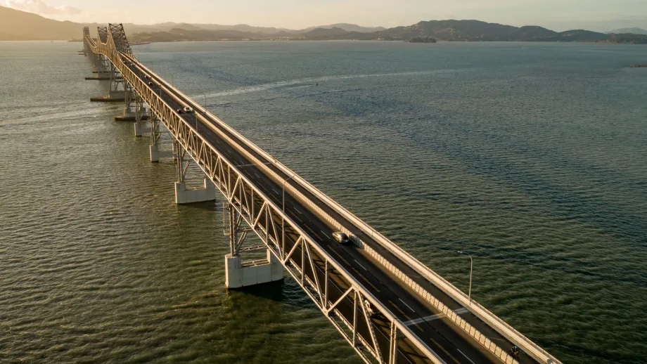 Richmond-San Rafael Bridge Bicycle/Pedestrian Path